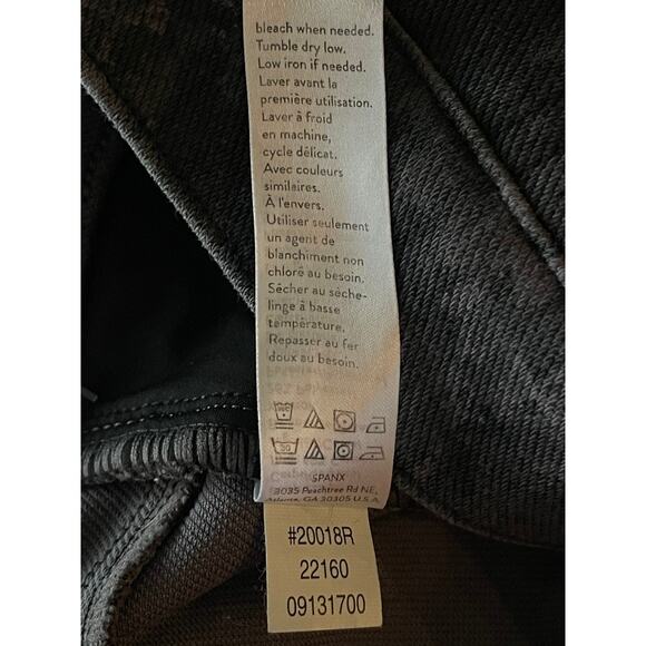 Spanx Jean-ish Ankle Length Pull on Faux Pocket Womens Jegging Leggings Medium - Picture 9 of 9